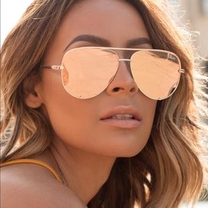 QUAY X DESI PERKINS-HIGH KEY AVIATORS IN ROSE GOLD